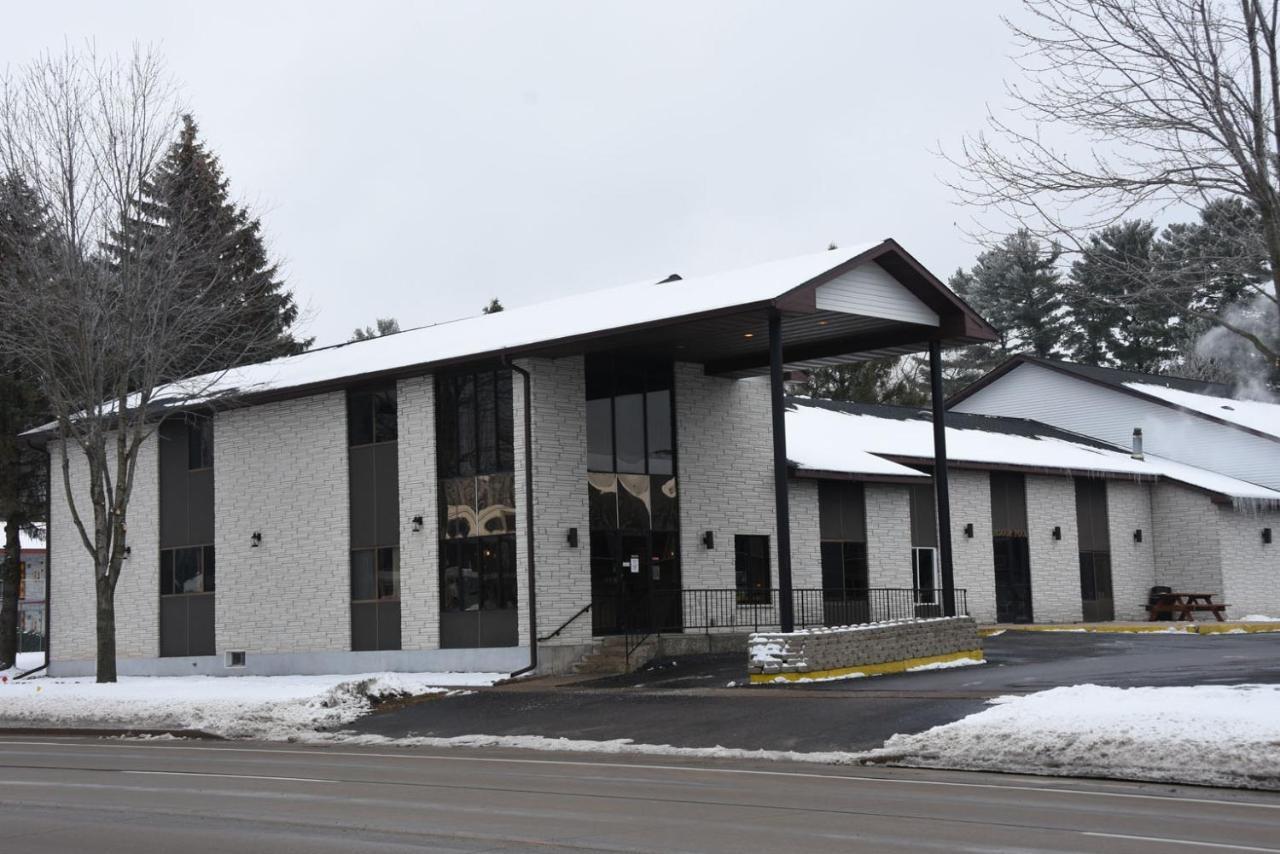 Woodside Dells Hotel&Suites Wisconsin Dells Eksteriør bilde