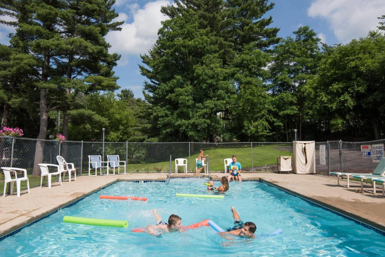 Woodside Dells Hotel&Suites Wisconsin Dells Eksteriør bilde