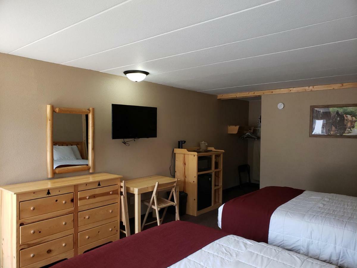 Woodside Dells Hotel&Suites Wisconsin Dells Eksteriør bilde
